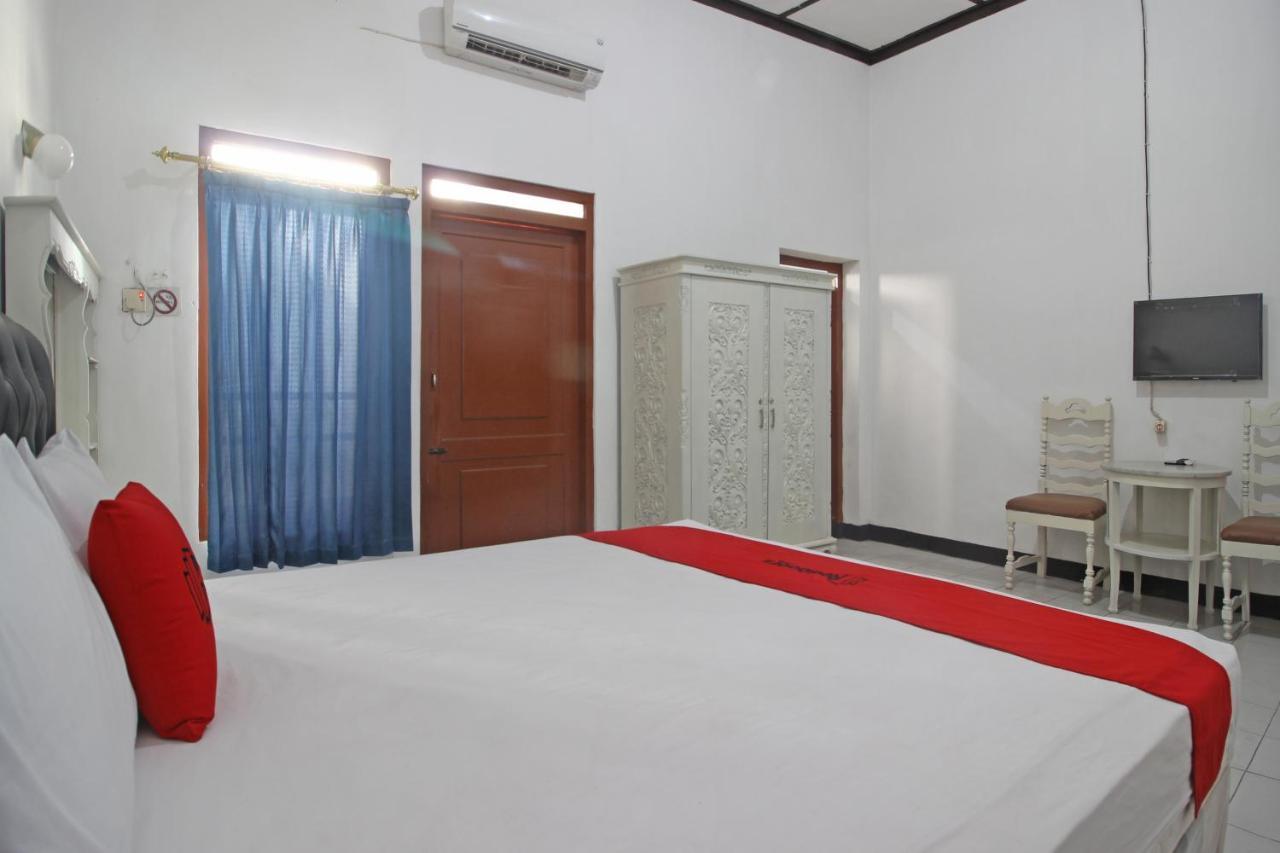 RedDoorz Plus @ Taman Siswa 3 Yogyakarta Exterior foto