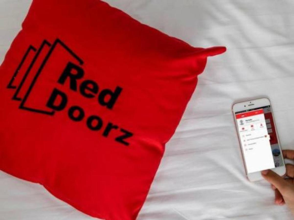 RedDoorz Plus @ Taman Siswa 3 Yogyakarta Exterior foto